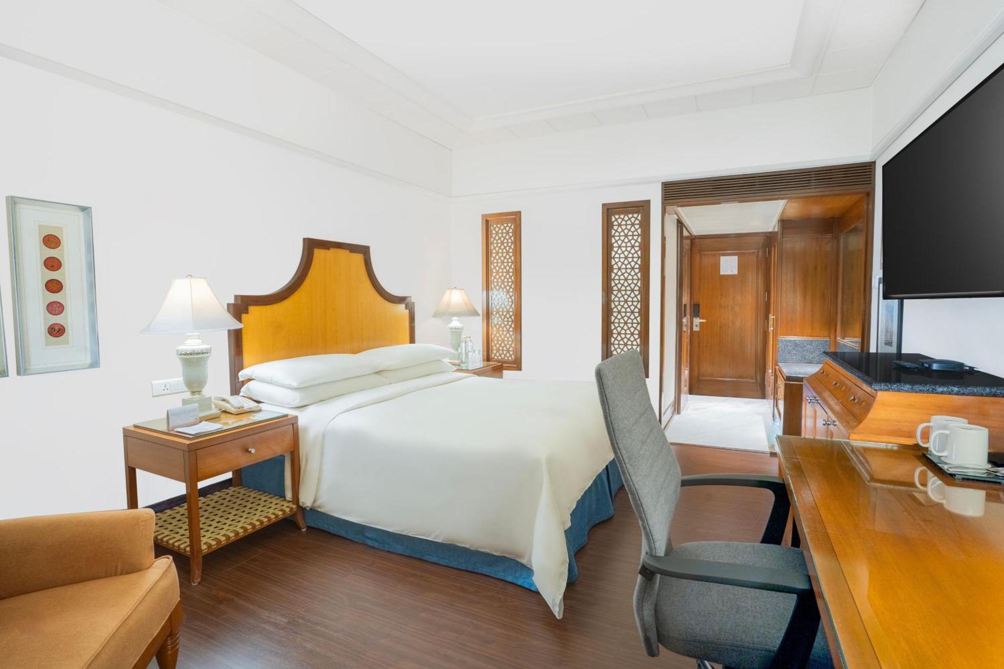 Hyderabad Marriott Hotel & Convention Centre Bagian luar foto