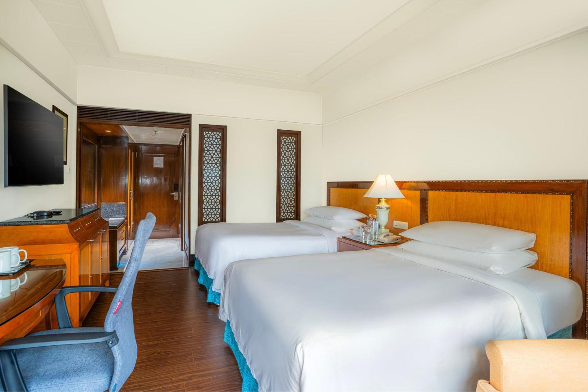 Hyderabad Marriott Hotel & Convention Centre Bagian luar foto