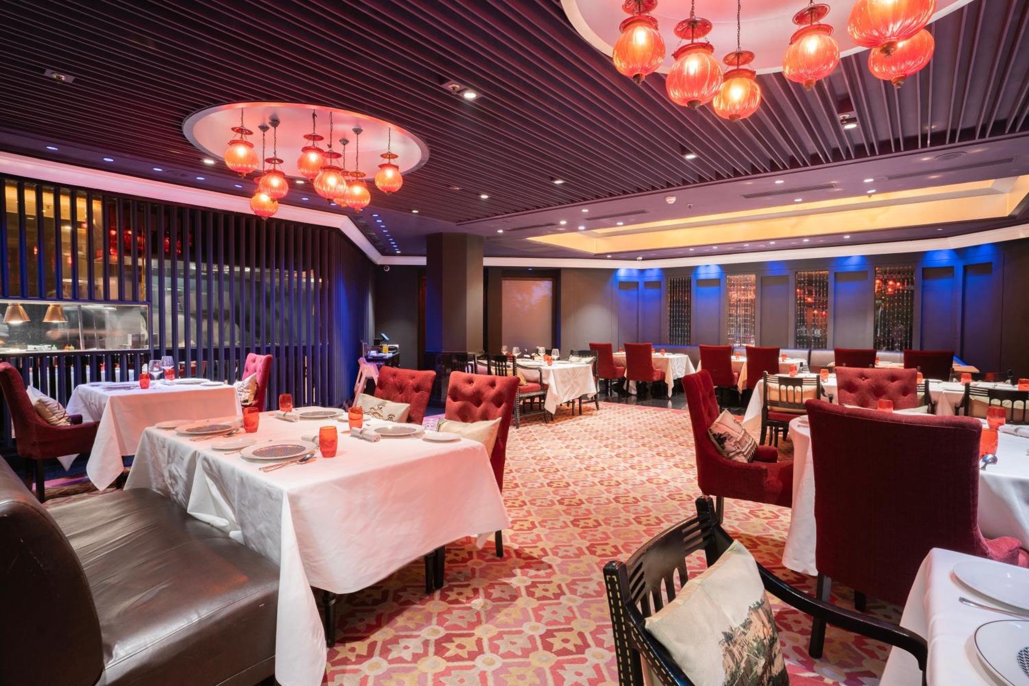 Hyderabad Marriott Hotel & Convention Centre Bagian luar foto