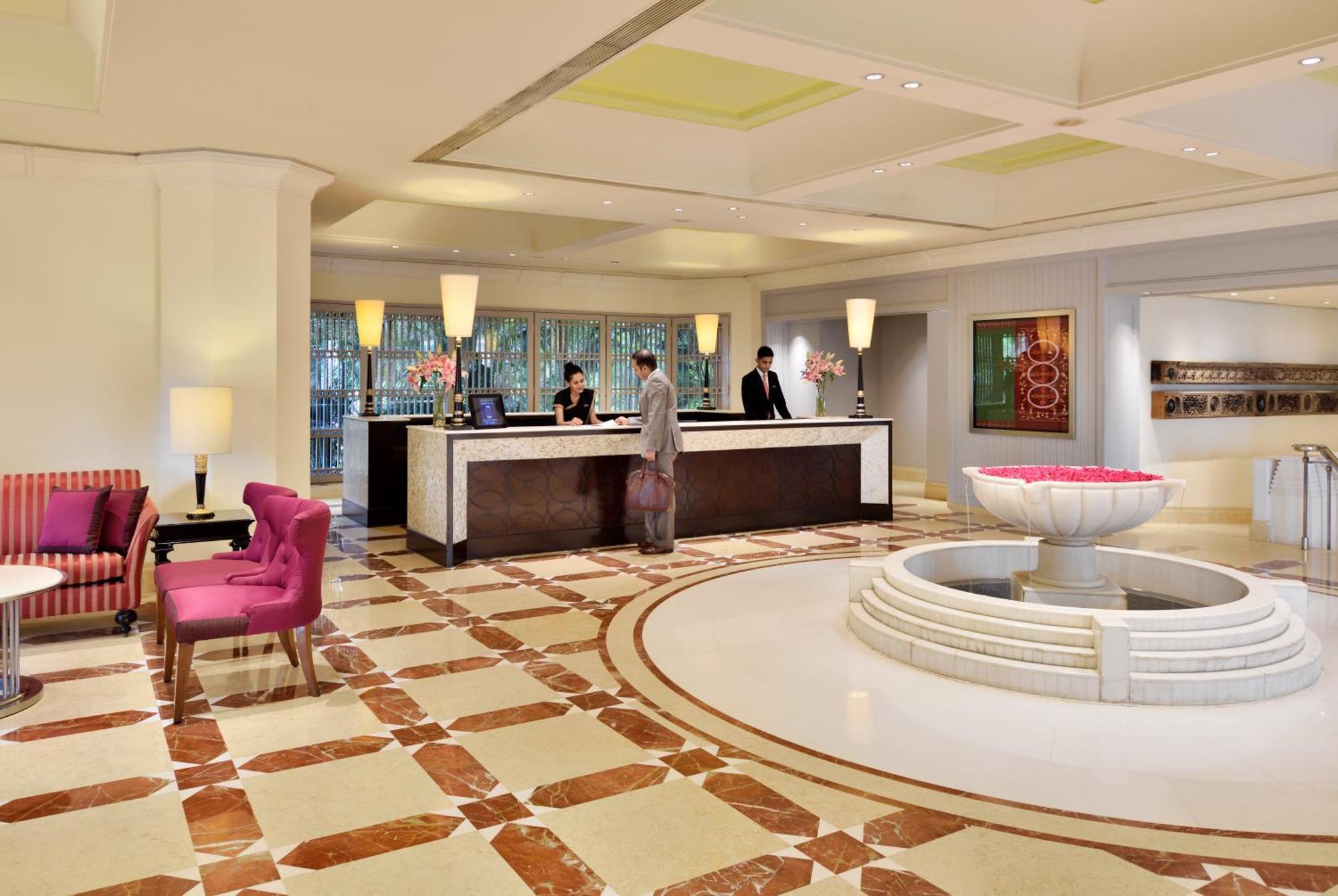 Hyderabad Marriott Hotel & Convention Centre Bagian luar foto
