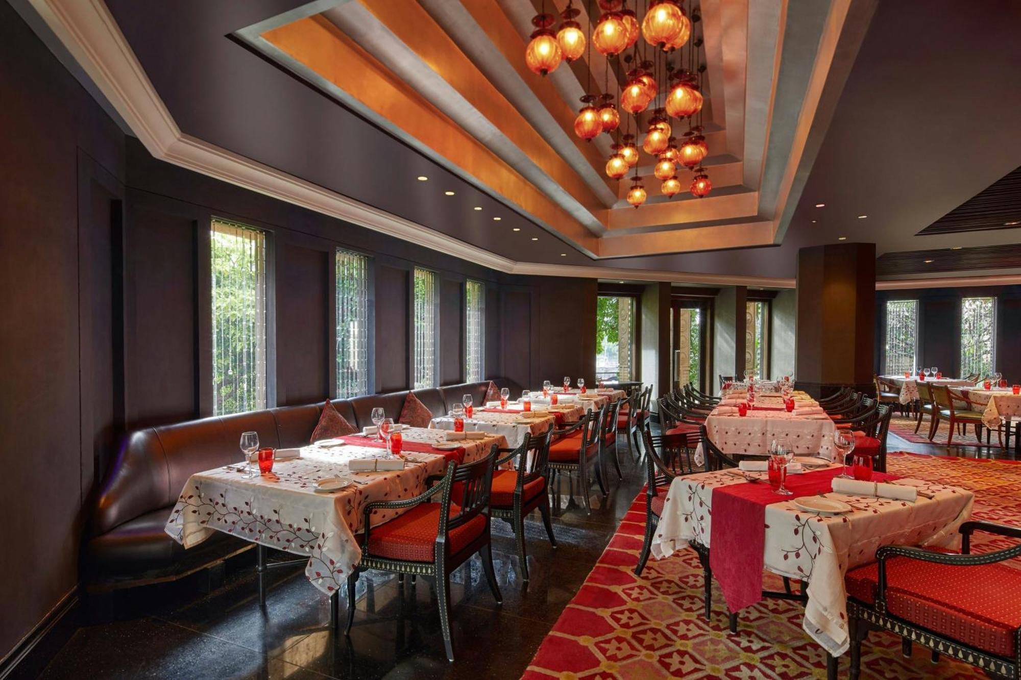 Hyderabad Marriott Hotel & Convention Centre Bagian luar foto